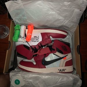 OFF WHITE CHICAGO 1